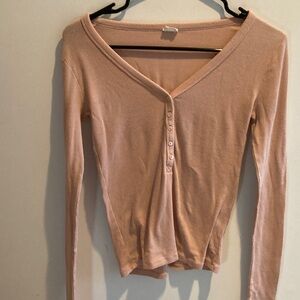 Wilfred Free by Aritzia Long Sleeve V-Neck Top - Soft Pink